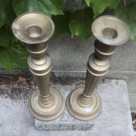 Pair of Vintage Bombay Brass Candlesticks 12" Tall 4.75" Base For 7/8" Tapers - Picture 3 of 5